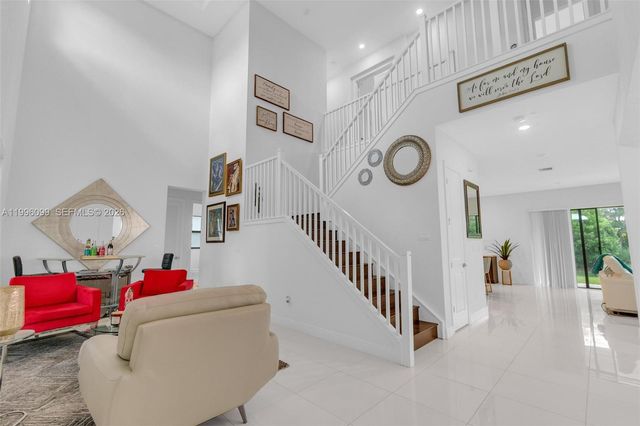 9150 Parkland Bay Drive, Parkland, FL 33076