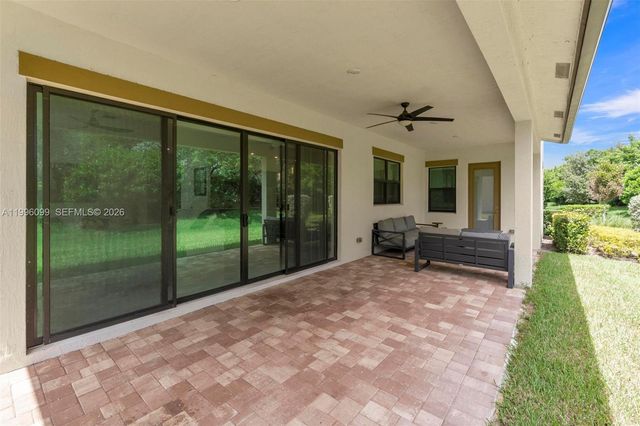 9150 Parkland Bay Drive, Parkland, FL 33076