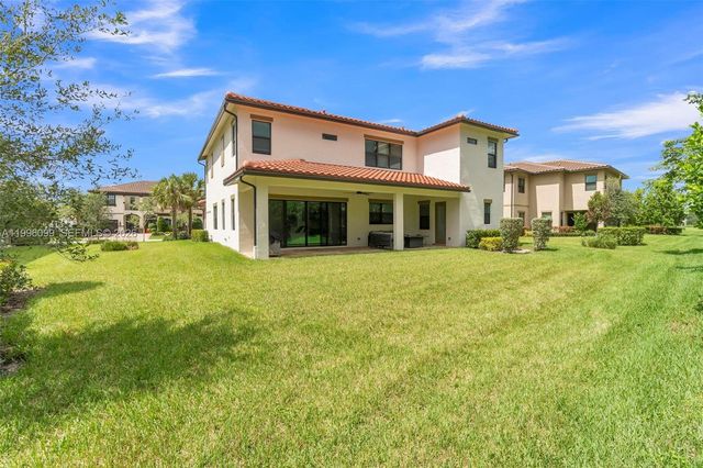 9150 Parkland Bay Drive, Parkland, FL 33076