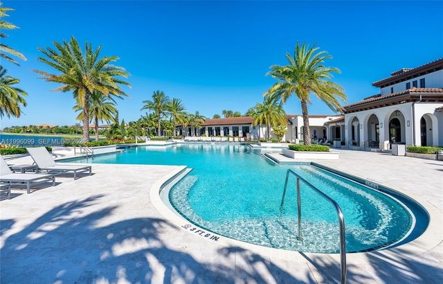 9150 Parkland Bay Drive, Parkland, FL 33076