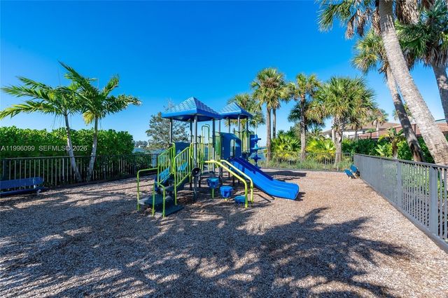 9150 Parkland Bay Drive, Parkland, FL 33076