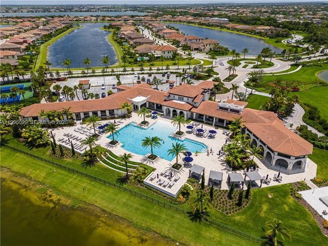 9150 Parkland Bay Drive, Parkland, FL 33076