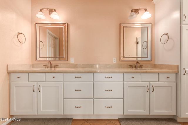 19700 N 76TH Street 2168, Scottsdale, AZ 85255