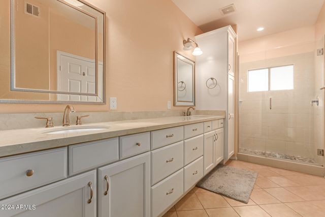 19700 N 76TH Street 2168, Scottsdale, AZ 85255