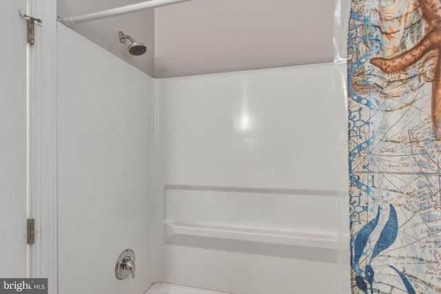50 OSBORNE AVE, Vineland, NJ 08360