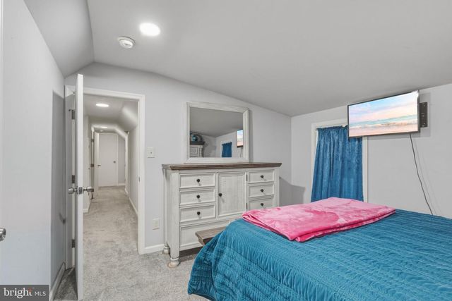 50 OSBORNE AVE, Vineland, NJ 08360