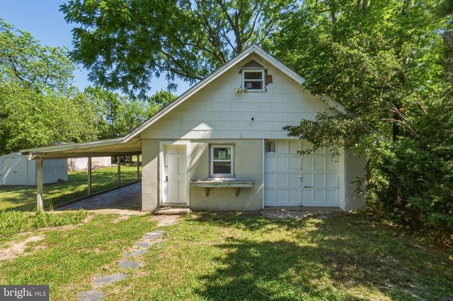 50 OSBORNE AVE, Vineland, NJ 08360