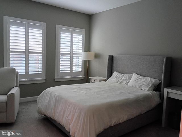 3113 SUNDROPS CT, Fairfax, VA 22031