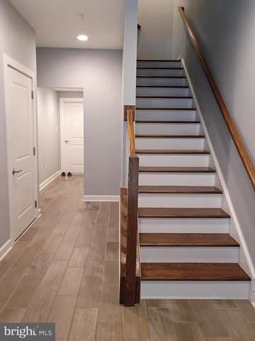 3113 SUNDROPS CT, Fairfax, VA 22031