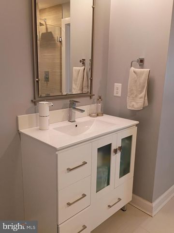 3113 SUNDROPS CT, Fairfax, VA 22031