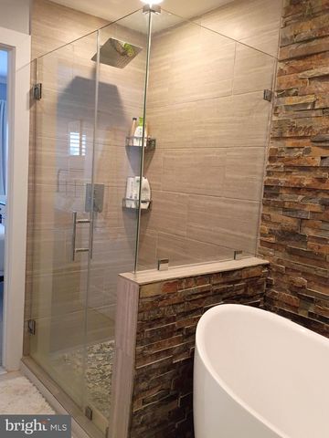 3113 SUNDROPS CT, Fairfax, VA 22031