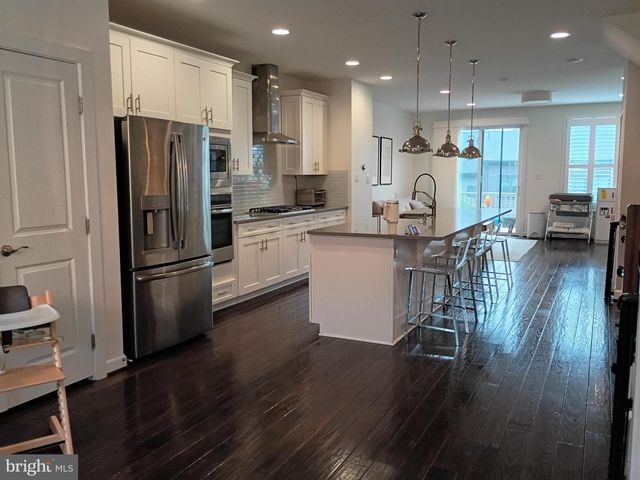 3113 SUNDROPS CT, Fairfax, VA 22031