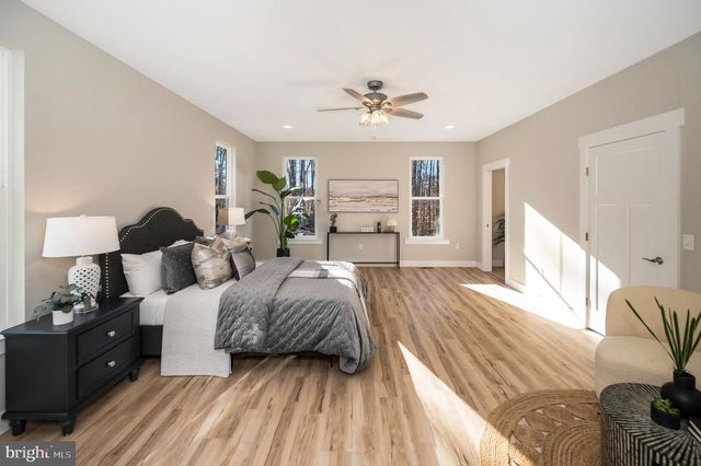 31 BOXWOOD DR, Bumpass, VA 23024