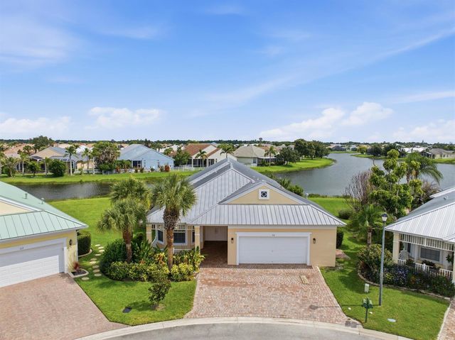 116 NW Summerville Court, Port Saint Lucie, FL 34986