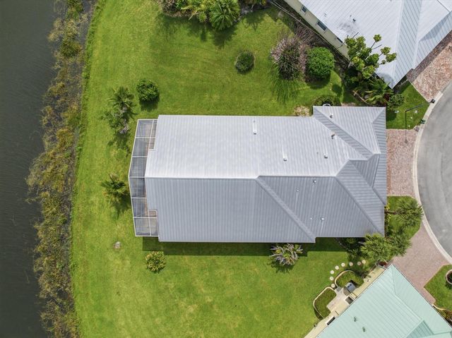 116 NW Summerville Court, Port Saint Lucie, FL 34986