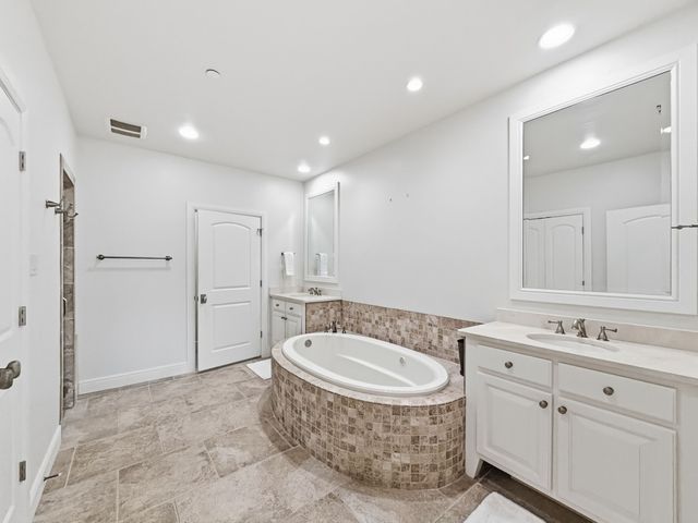 2033 Harbor Way 104, Graford, TX 76449