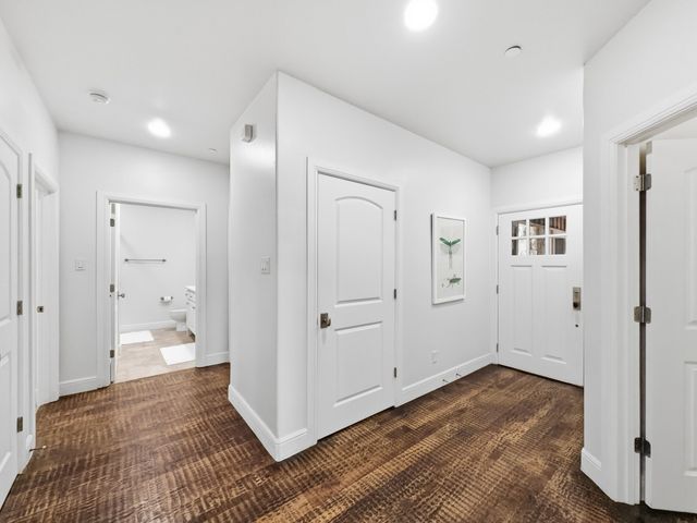 2033 Harbor Way 104, Graford, TX 76449