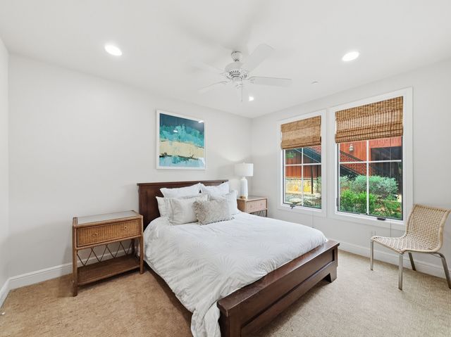 2033 Harbor Way 104, Graford, TX 76449