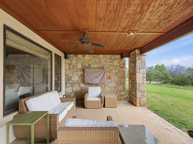2033 Harbor Way 104, Graford, TX 76449