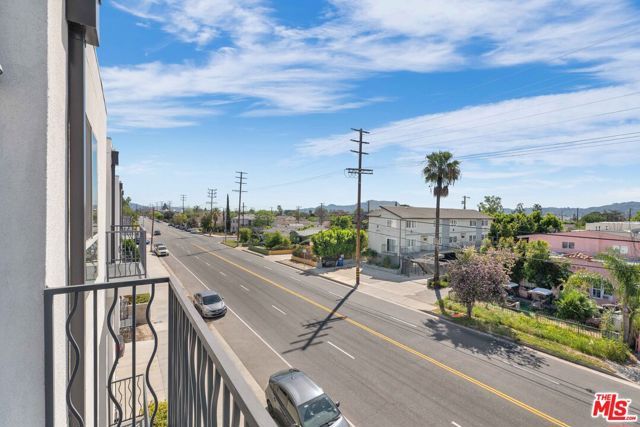 6006 Klump Avenue 1, North Hollywood (los Angeles), CA 91606