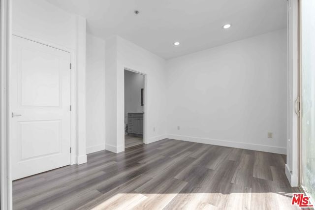 6006 Klump Avenue 1, North Hollywood (los Angeles), CA 91606