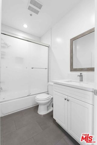 6006 Klump Avenue 1, North Hollywood (los Angeles), CA 91606