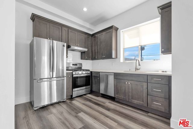 6006 Klump Avenue 1, North Hollywood (los Angeles), CA 91606