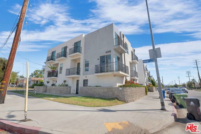 6006 Klump Avenue 1, North Hollywood (los Angeles), CA 91606