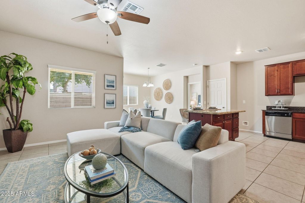 4065 W ARDMORE Road, Laveen, AZ 85339