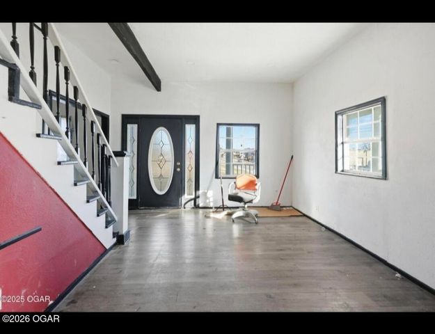 512 S Cox Avenue, Joplin, MO 64801