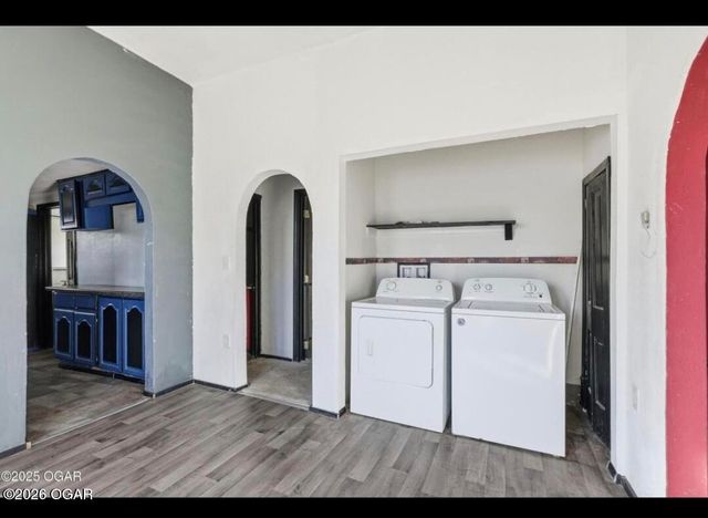 512 S Cox Avenue, Joplin, MO 64801