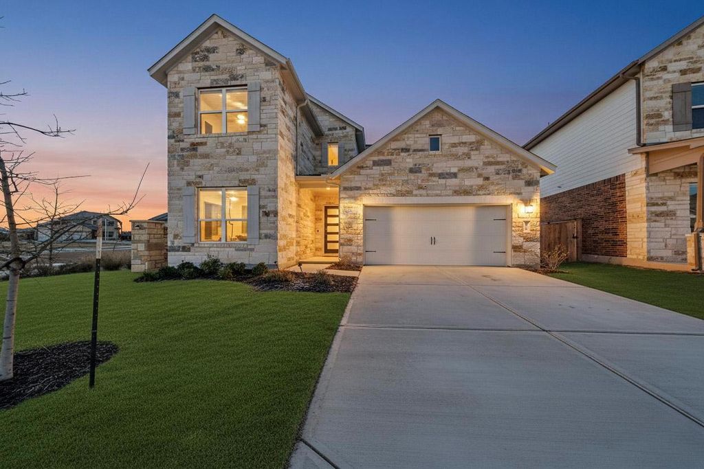 2121 LOLO LN, Leander, TX 78641