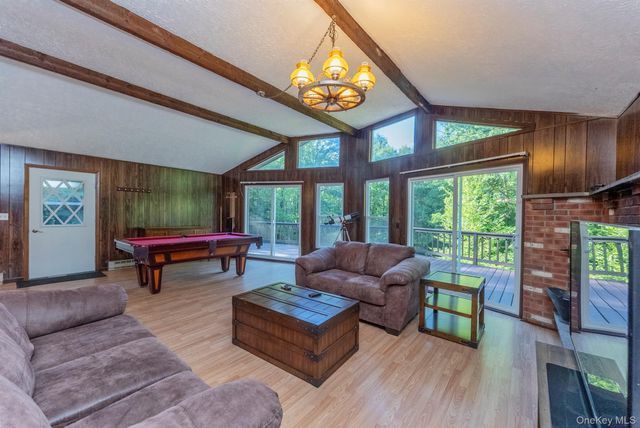 321 Terrace Drive, Prattsville, NY 12452