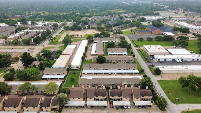 5000 Milwee Street 34, Houston, TX 77092