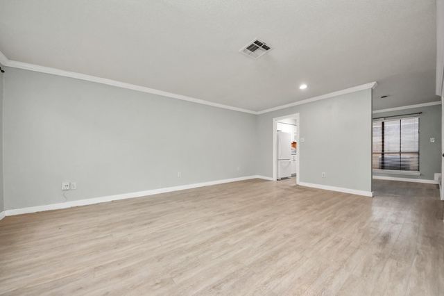 5000 Milwee Street 34, Houston, TX 77092