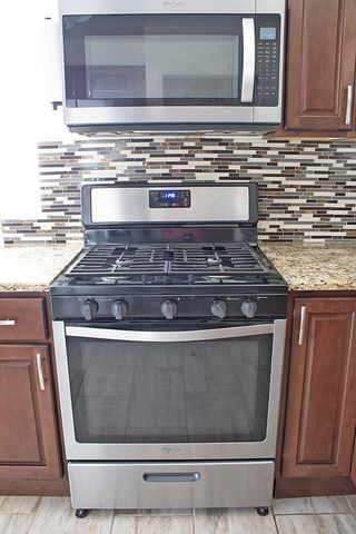 19836 Shady Lane Avenue, Saint Clair Shores, MI 48080