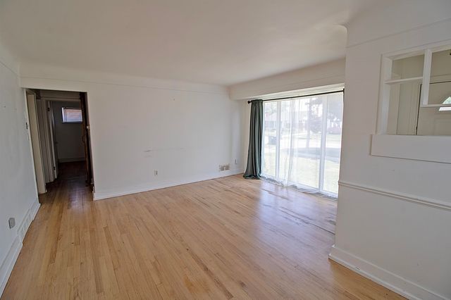 19836 Shady Lane Avenue, Saint Clair Shores, MI 48080