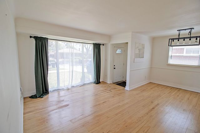 19836 Shady Lane Avenue, Saint Clair Shores, MI 48080