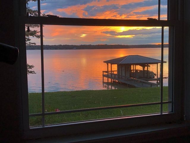 191 Beth Circle, Huntsville, TX 77320