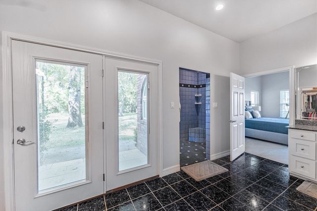 191 Beth Circle, Huntsville, TX 77320