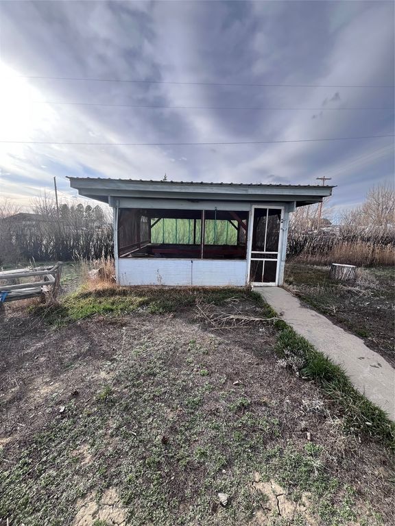 215 4th Avenue NW, Kevin, MT 59454 photo 21
