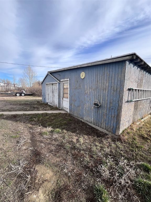 215 4th Avenue NW, Kevin, MT 59454 photo 23