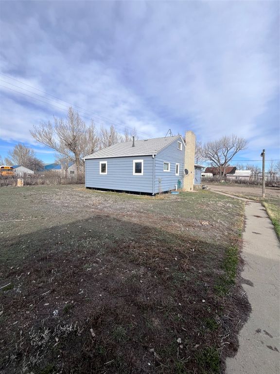 215 4th Avenue NW, Kevin, MT 59454 photo 4