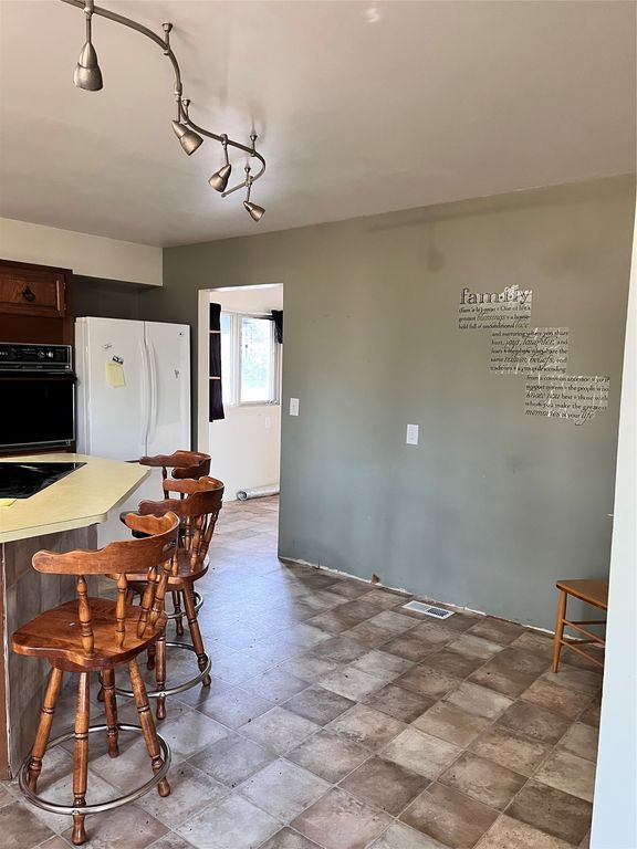 215 4th Avenue NW, Kevin, MT 59454 photo 5