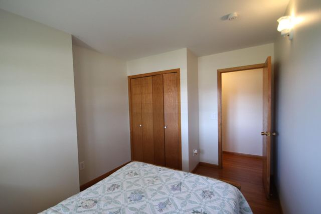 848 Dellwood Street S, Cambridge, MN 55008