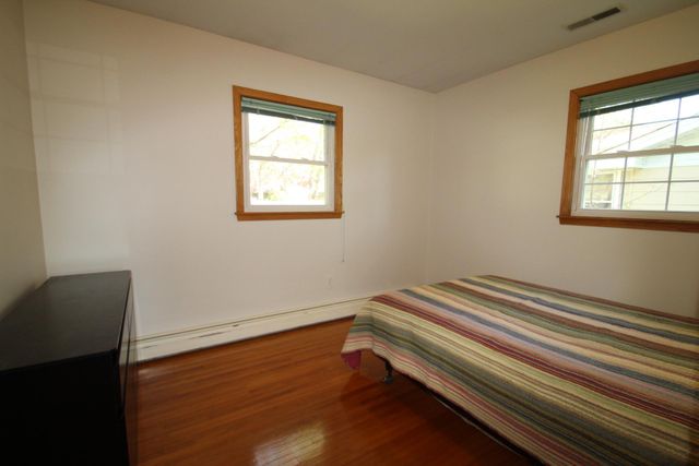 848 Dellwood Street S, Cambridge, MN 55008