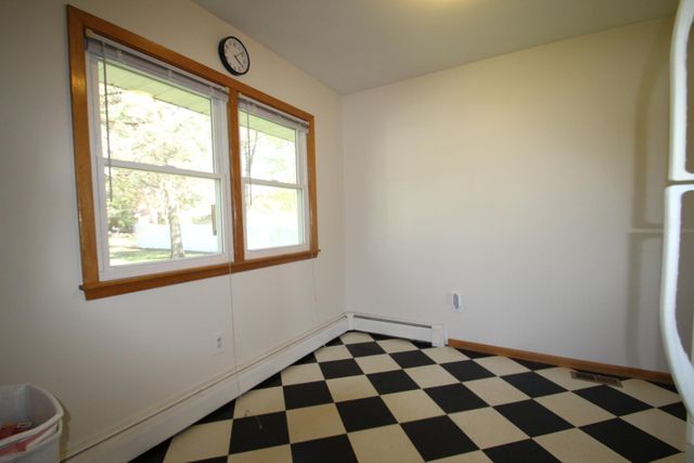 848 Dellwood Street S, Cambridge, MN 55008