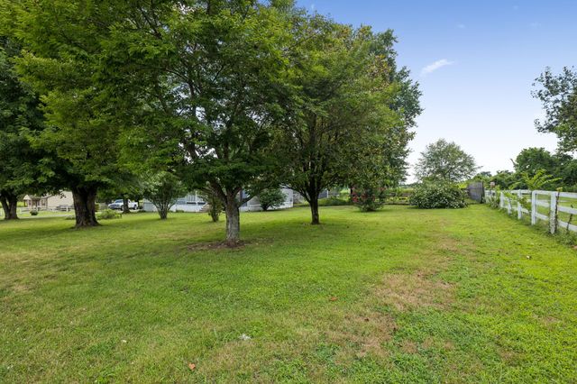 10655 Highway 231, N, Bethpage, TN 37022