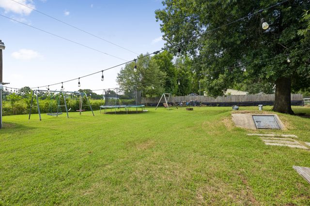 10655 Highway 231, N, Bethpage, TN 37022