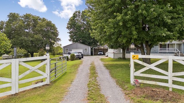 10655 Highway 231, N, Bethpage, TN 37022